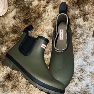 Hunter Olive Short Rain Boots